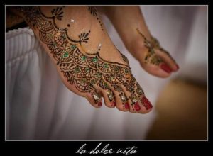 15 Beautiful Wedding Special Henna Mehndi Designs 14