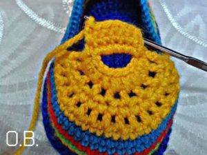 Crochet Baby Shoes 17