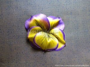 Embroidery pansy flower 16