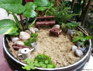 How do a miniature garden terrace 31
