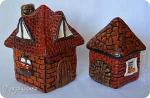 Small houses with tiled 2