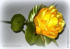 Yellow rose ribbon flower 3