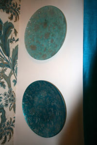 plates with a brocade effect 23