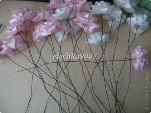 wedding bouquet of ribbon flowers 8