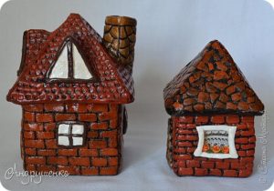 Small houses with tiled 4