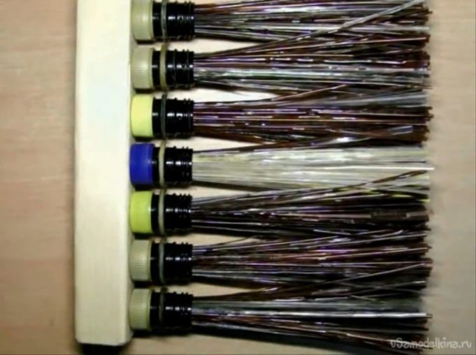 How to make broom out of plastic bottles Art & Craft Ideas