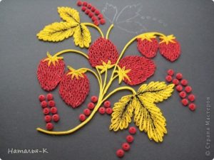 KHOKHLOMA IN QUILLING 7