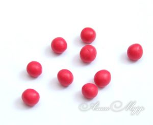 Raspberries from polymer clay 5